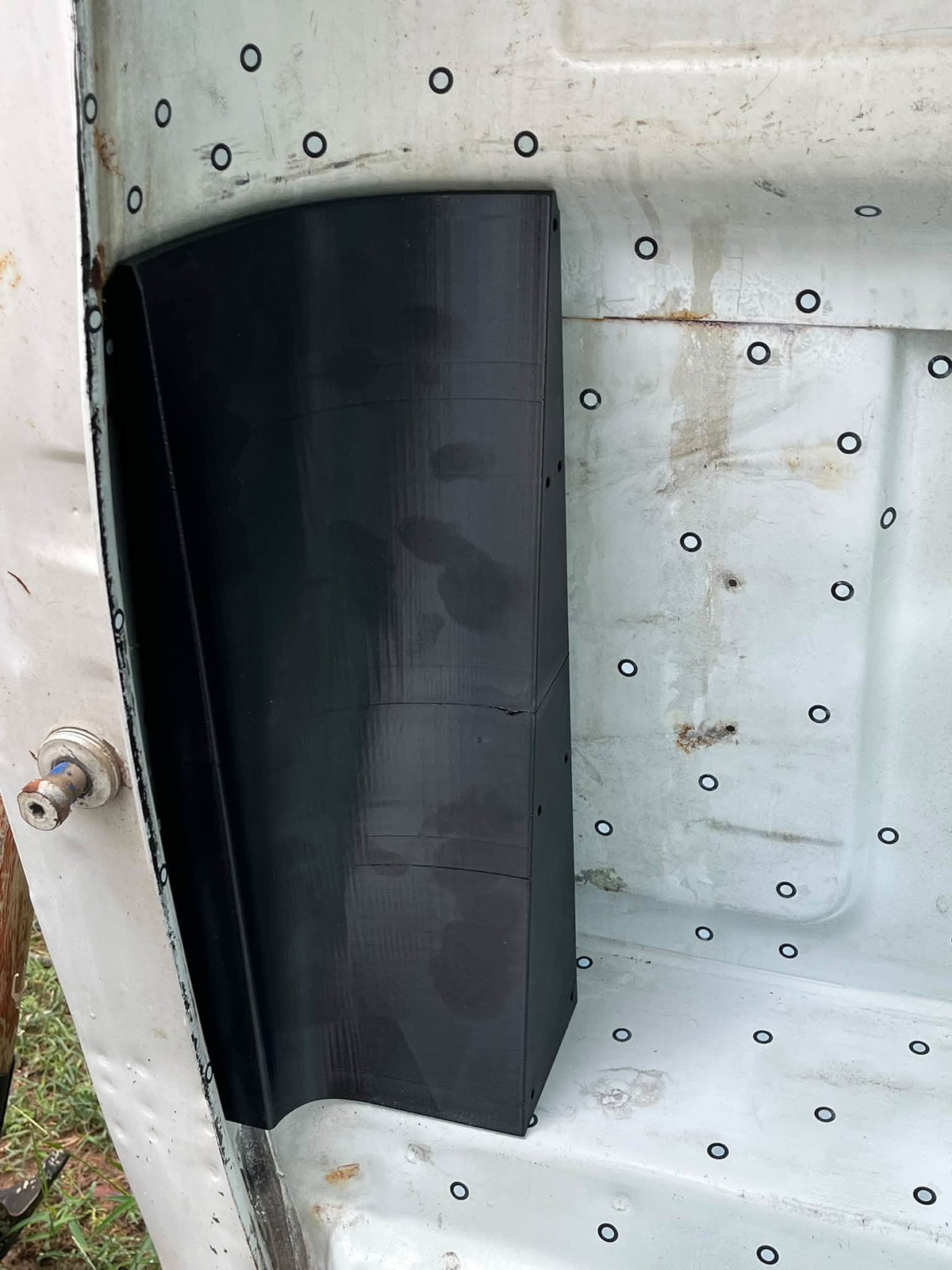 73-87 C10 Contoured corner panels for sub enclosure