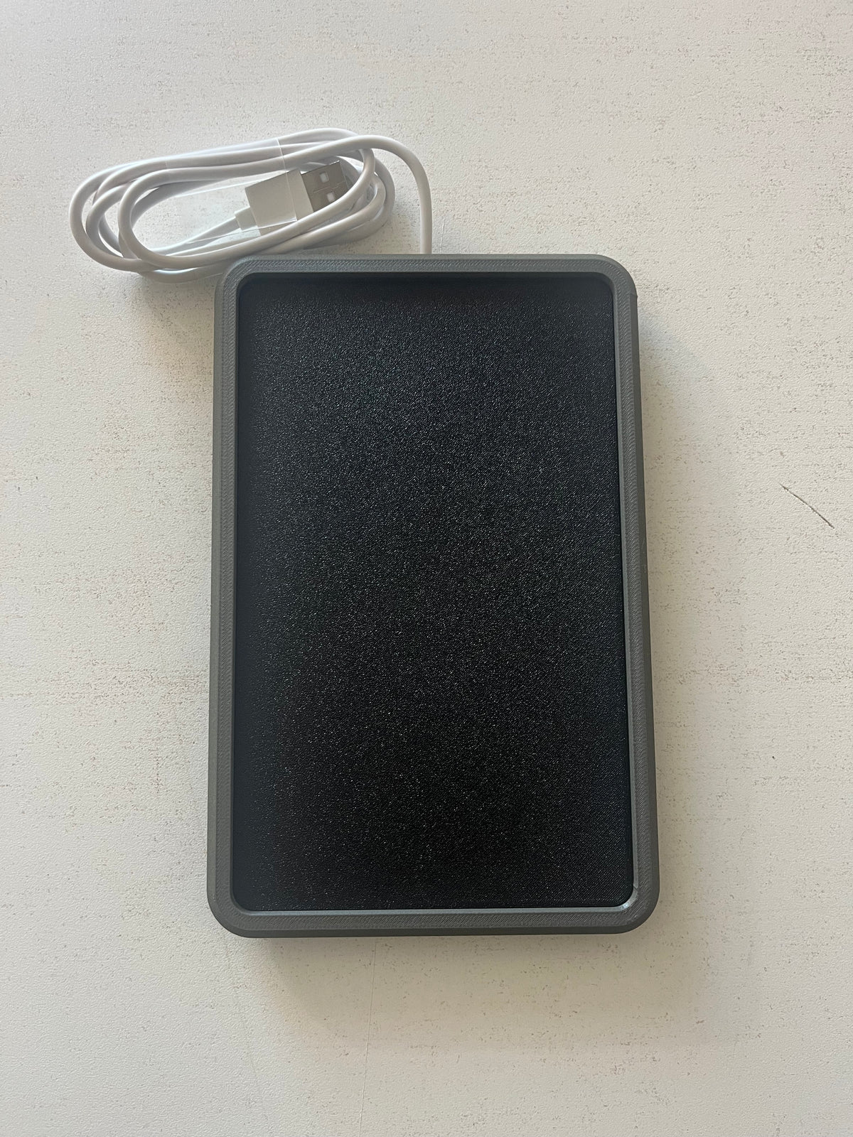 Universal Mountable Wireless Charging Pad for Custom Car Interiors – Anti-Slip Surface