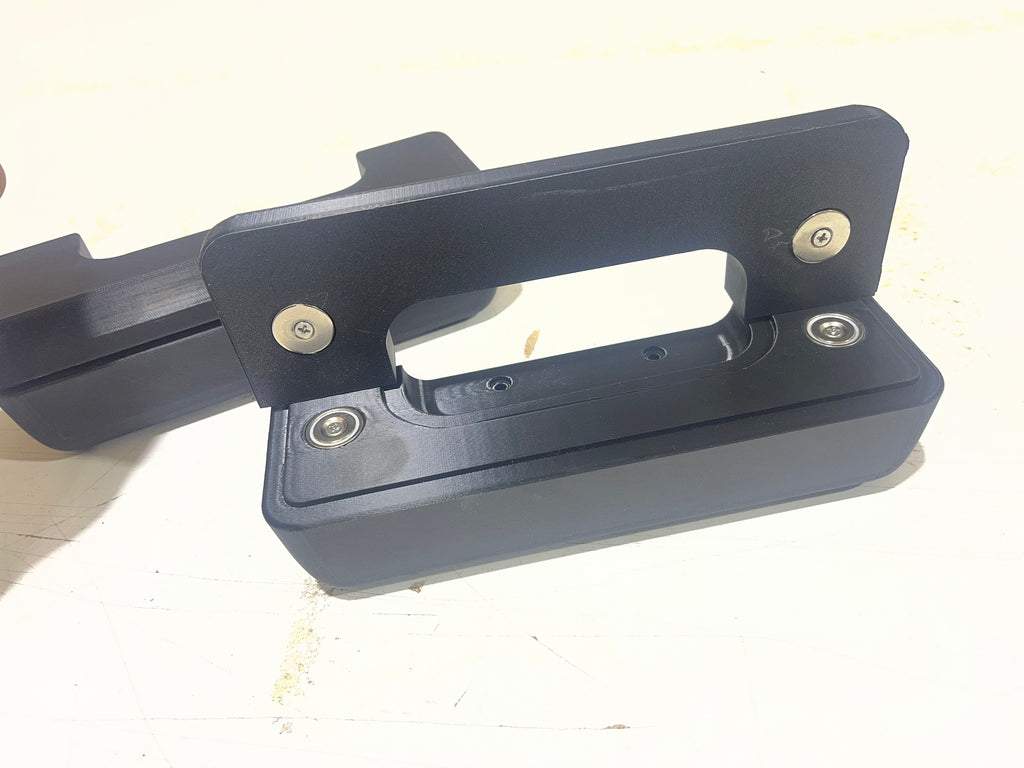 Magnetic Clamshell Armrests | Custom Truck, Hot Rod & Restomod Armrest Handles | 9 Inch